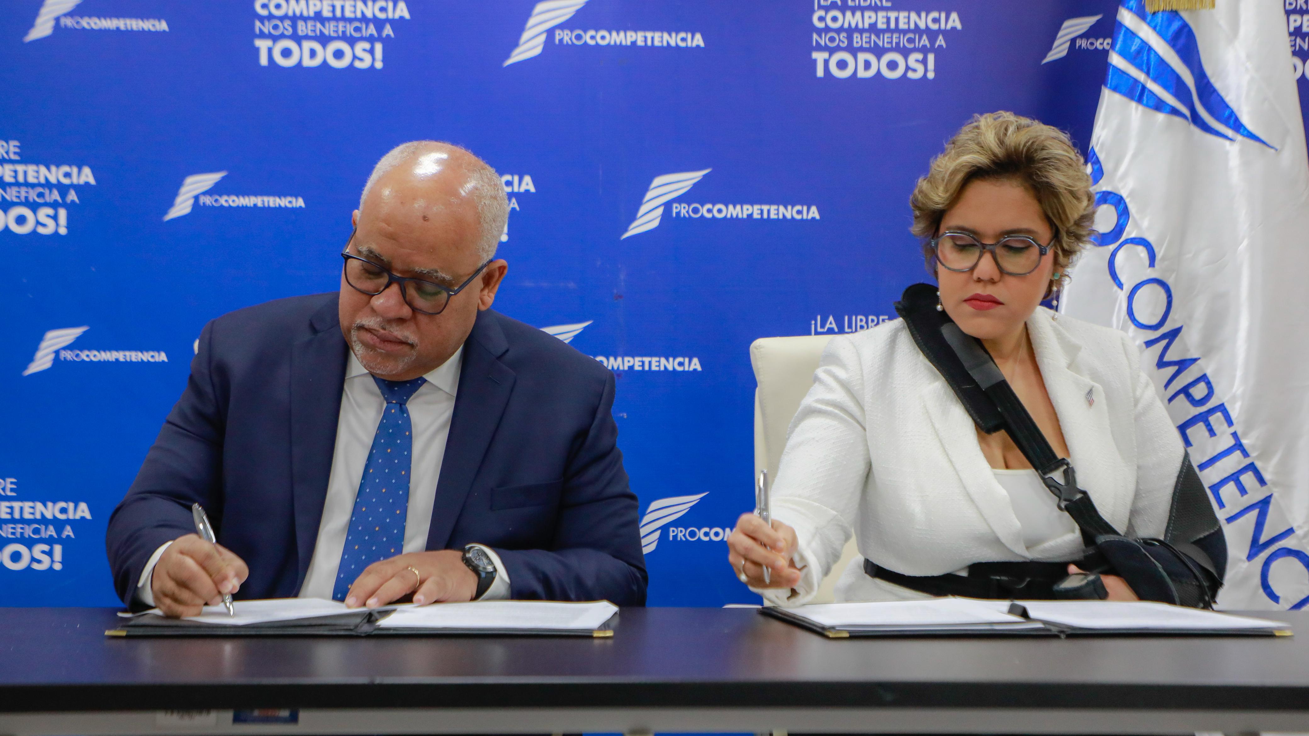 Firma Convenio En Portada